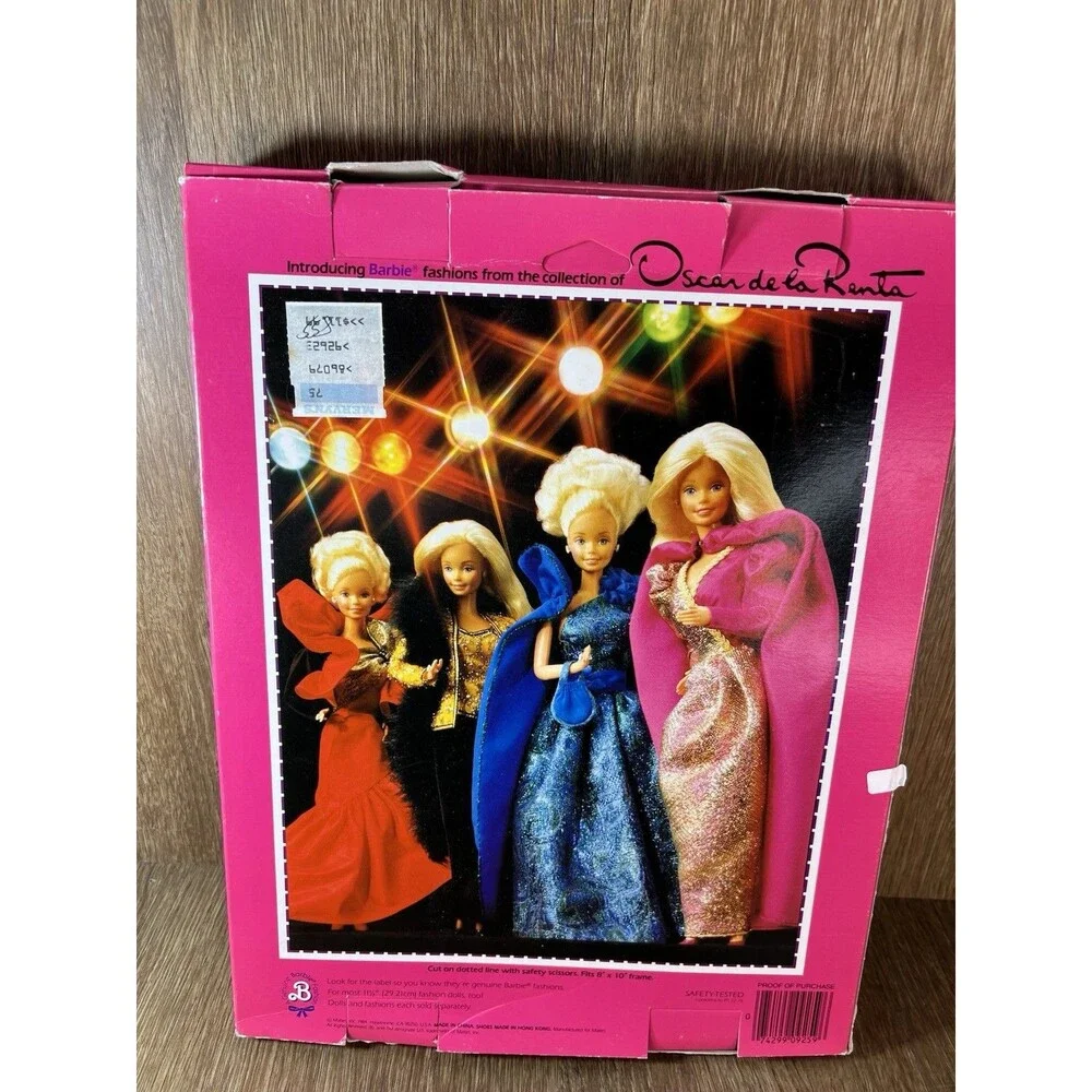Mattel 9259 Barbie 1984 Oscar de‎ le Renta Series V Blue Gown Collectible